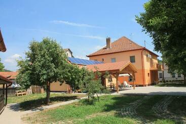 펜션 Diófa Vendégház