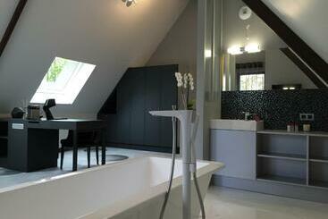 Пансион Le Domaine Des Loups