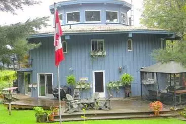 Stouffermill Bed & Breakfast