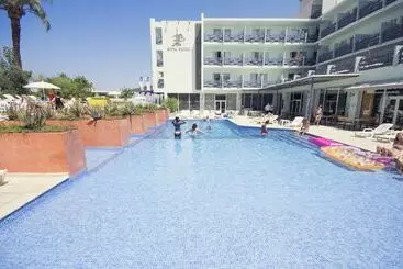 Azuline Hotel Pacific