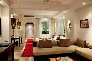 هتل Les Jardins De La Koutoubia