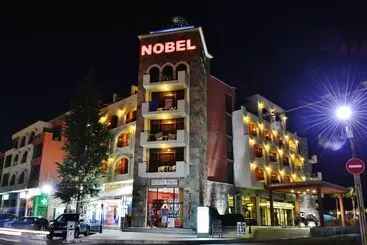 ホテル Nobel Ultra All Inclusive   Free Beach Access