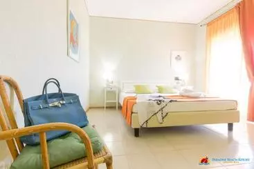 בית מלון כפרי Paradise Beach Resort