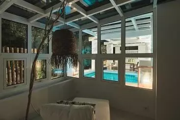 استراحتگاه Octant Vila Monte