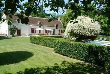 ベッドアンドブレックファースト Le Bout Du Monde