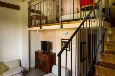 هتل Agriturismo Corte Carezzabella