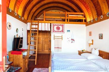 Bed and Breakfast Bagoly Pincesor Fogado