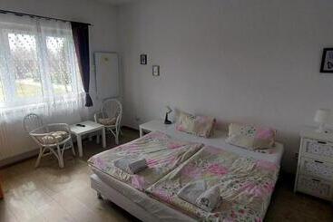 بنسيون Penzion Na Navsi