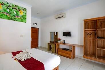 住宿加早餐 D Kubon Penida By Abm