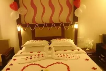 Hotel Gokulam Park Munnar