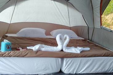 בית מלון כפרי Malong View At Khao Kho