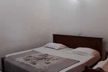 Hotel Luminary Lodge