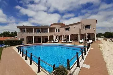 בית מלון כפרי Casa Rosa Montes