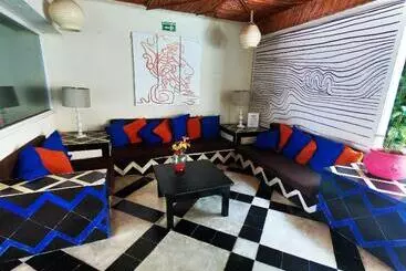 هتل Maya Del Mar On Fifth Avenue