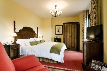 בית מלון כפרי Pombal Rooms