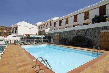 Apartamentos Montecarlo
