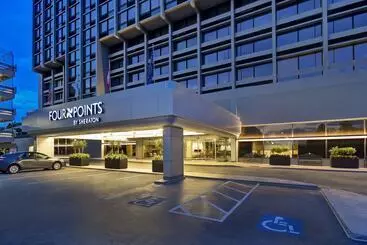 בית מלון כפרי Four Points By Sheraton Boston Newton