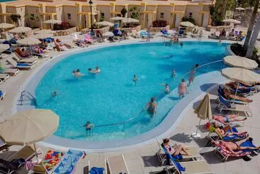 Otel Sbh Monica Beach Resort