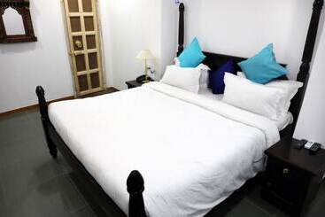 Szálloda Dhola Ghat Haweli