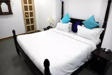 Hotel Dhola Ghat Haweli