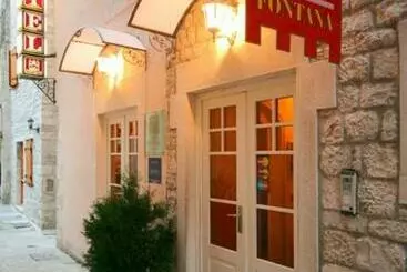 Pensionat Rooms By The Sea Trogir 15155