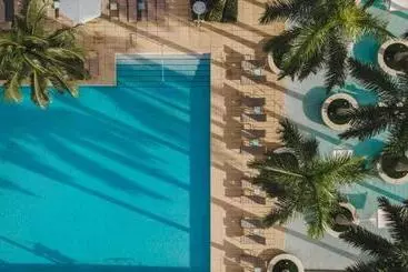 Four Seasons Hotel Miami