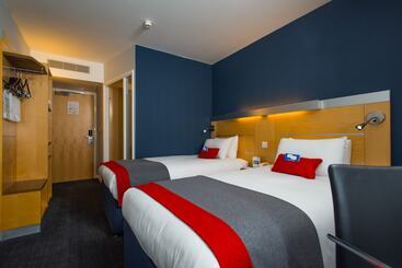فندق Holiday Inn Express Bedford, An Ihg