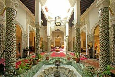 リヤド Dar El Mouhit