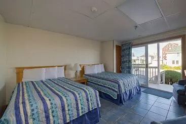 Kebek 3 Oceanside Motel