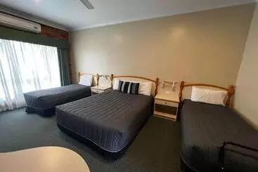 Tumbarumba Motel & Elms Restaurant