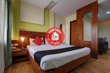 Capital O 78366 Hotel Relax Inn