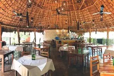 ホテル Cenote San Ignacio