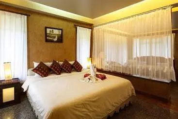 ホテル Mohn Fah Sai Home Resort