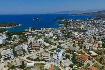 Otel Noi