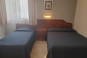 فندق Qualitel Plus