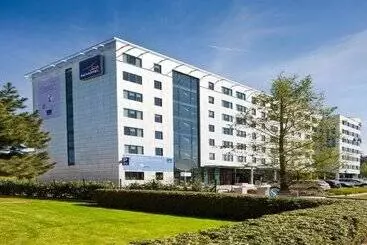 Novotel Suites Geneve Aeroport