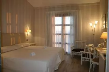 ホテル Spa Villa Nazules