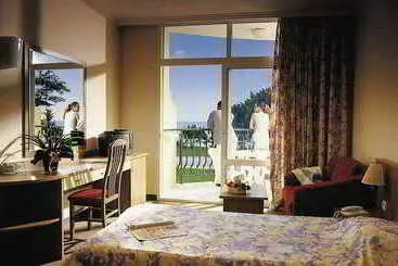 Hotelli Estreya Park