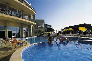 Hotel Estreya Park