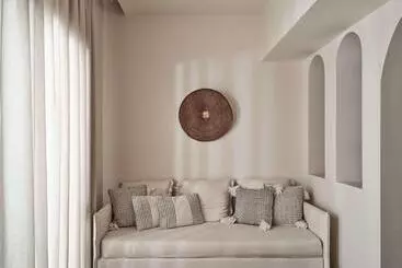 Elounda Palm Hotel & Suites