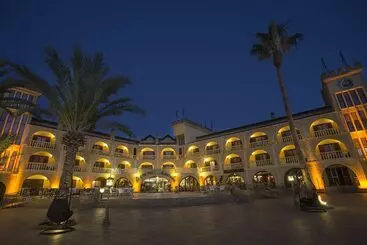 בית מלון כפרי Le Chateau Lambousa