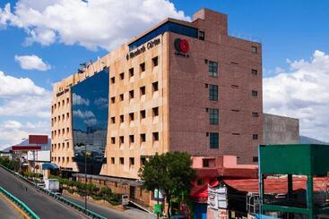 Otel Mandarin Carton