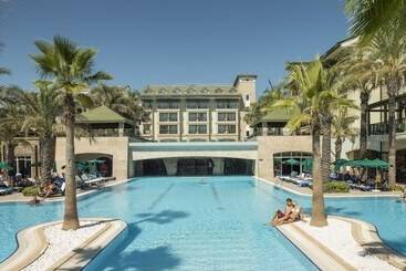 Hotel Dobedan Beach Resort Comfort