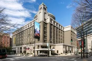 American Hotel Atlanta Downtown, Tapestry Collection Hilton