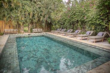 ホテル Balquisse Heritage