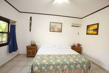 استراحتگاه Splash Inn Roatan