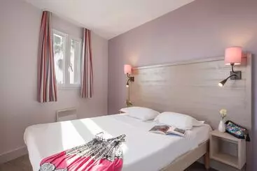 Апартаменты Résidence Pierre & Vacances La Pinède