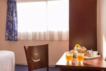 Отель Les Gens De Mer Le Havre