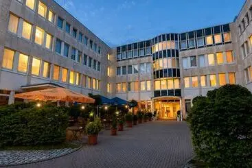 Sunday Hotel Frankfurt Airport - Neu-Isenburg