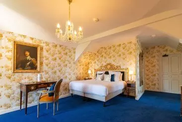 호텔 Chateau Le Prieure Saumur  La Maison Younan